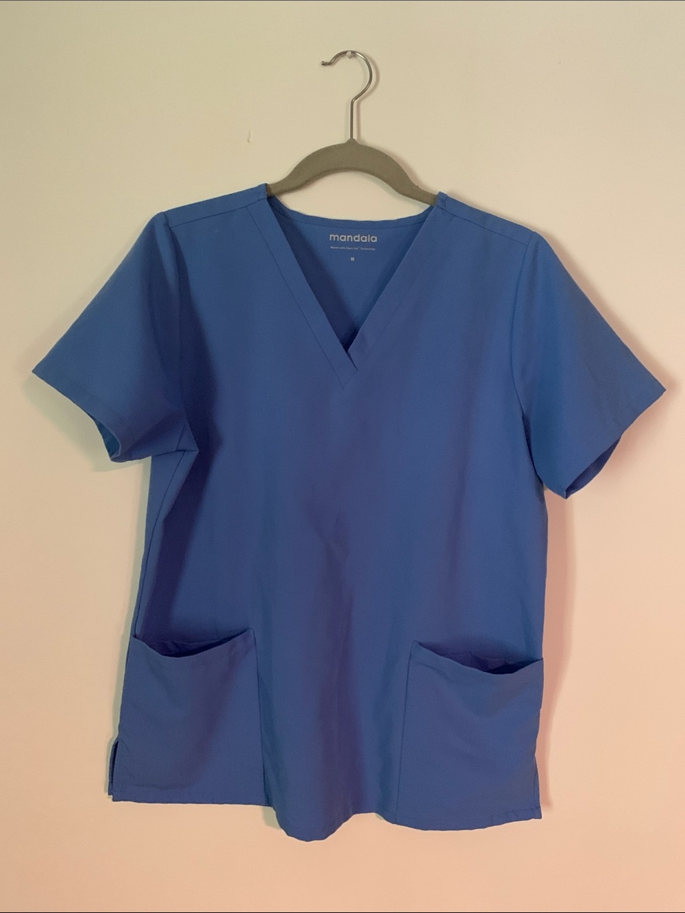 Mandala Women's V-Neck Short Sleeve Scrub Top in light Blue